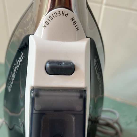 Rowenta Pro Master 1750W Iron made in Germany High Precision - Picture 8 of 12